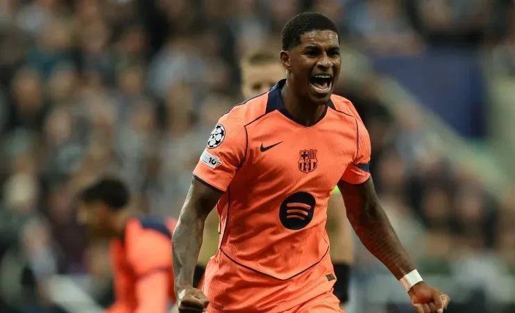 西甲皇马巴萨狂飙，马竞直接崩盘，一支升班马厉害了