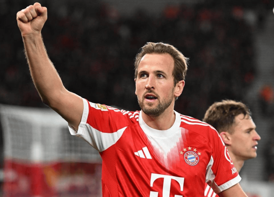 德甲霸主制造惨案，13轮12胜，凯恩踢疯了：替补轰入3球